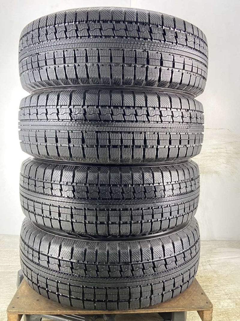 トーヨータイヤ ウィンタートランパス Mk4α 205/60R16  /　 ZACK 6.5J+53 114.3-5穴 4本