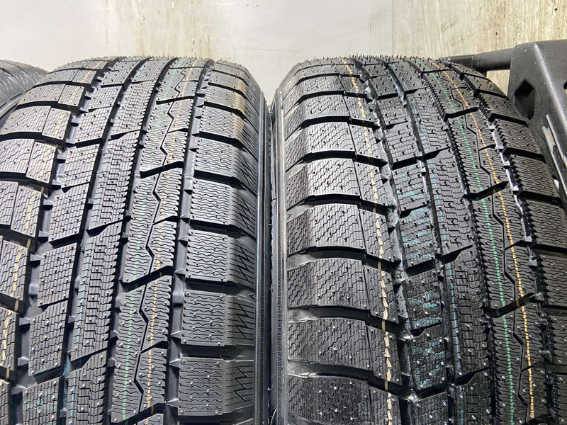 トーヨータイヤ ウィンタートランパス TX 215/60R16  /　 リバーライン 7.0J+48 100/114.3-5穴 4本