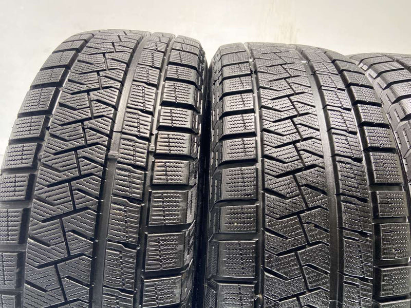 ピレリ アイスアシンメトリコ 205/60R16  4本