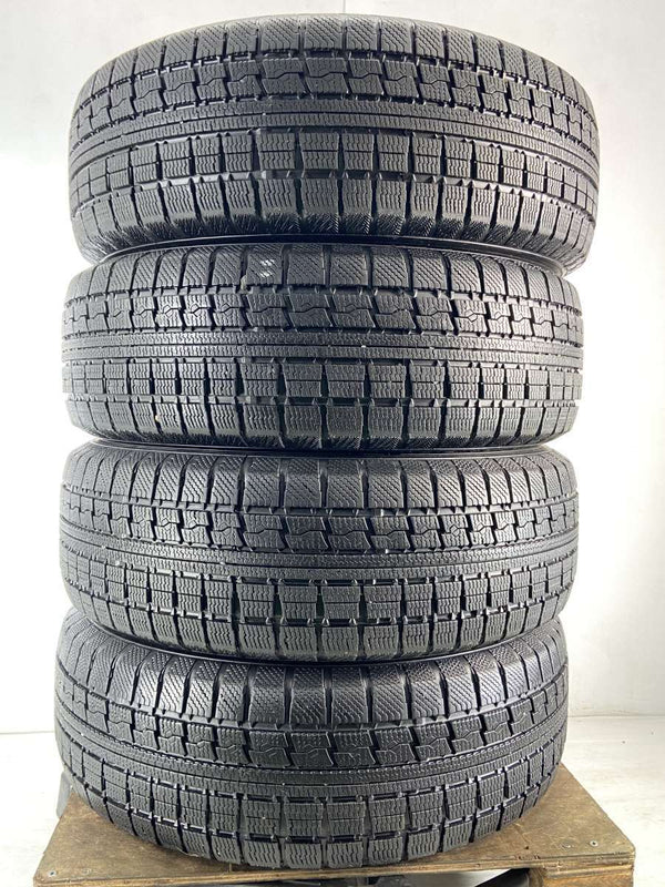 トーヨータイヤ ウィンタートランパス Mk4α 205/60R16  4本