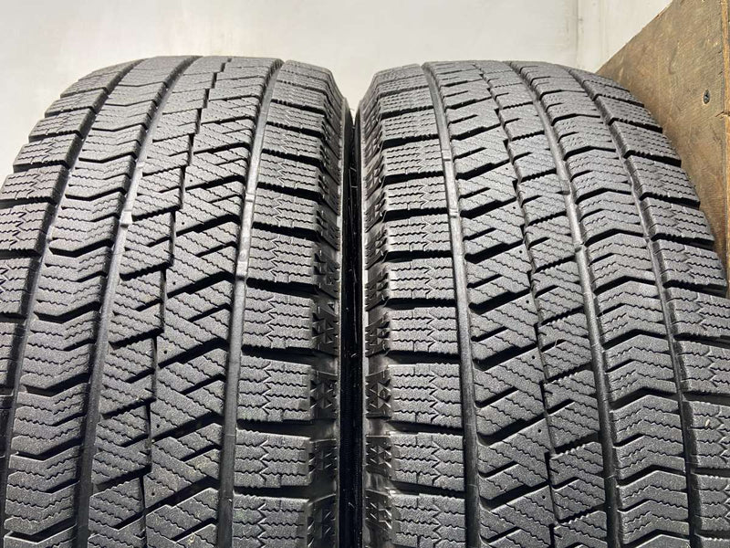 ブリヂストン ブリザック VRX2 215/65R16  2本