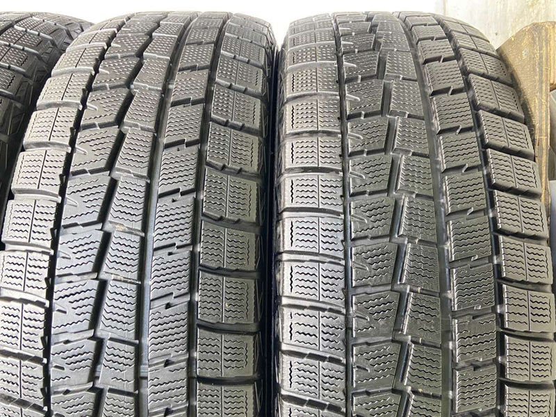 ダンロップ ウィンターマックス WM01 215/65R16  4本