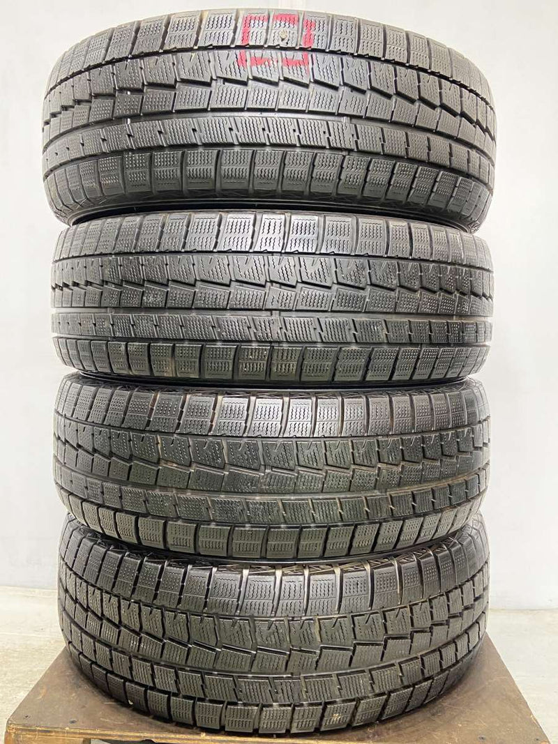 ダンロップ ウィンターマックス WM01 215/65R16  4本