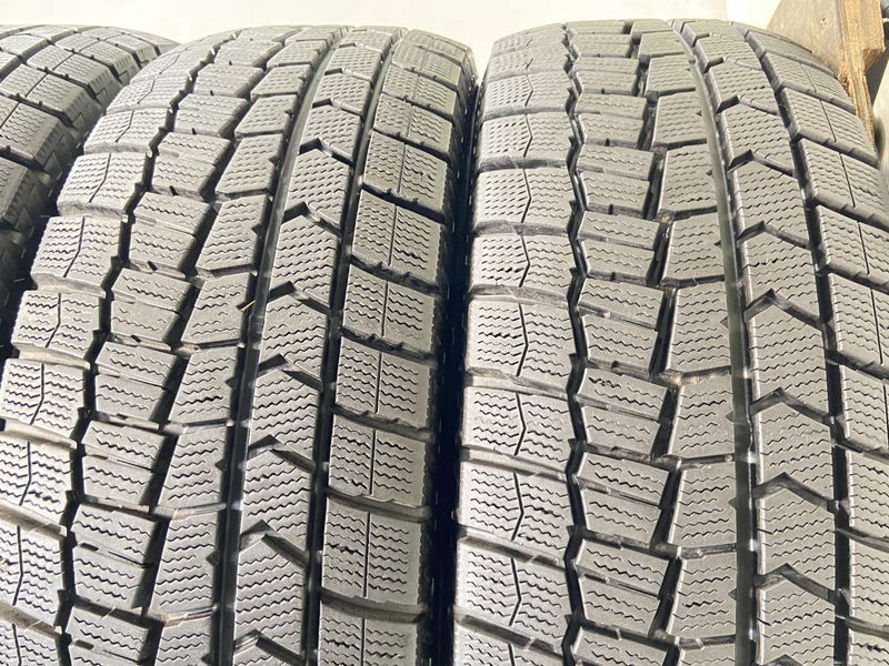 ダンロップ ウィンターマックス WM02 215/65R16  4本