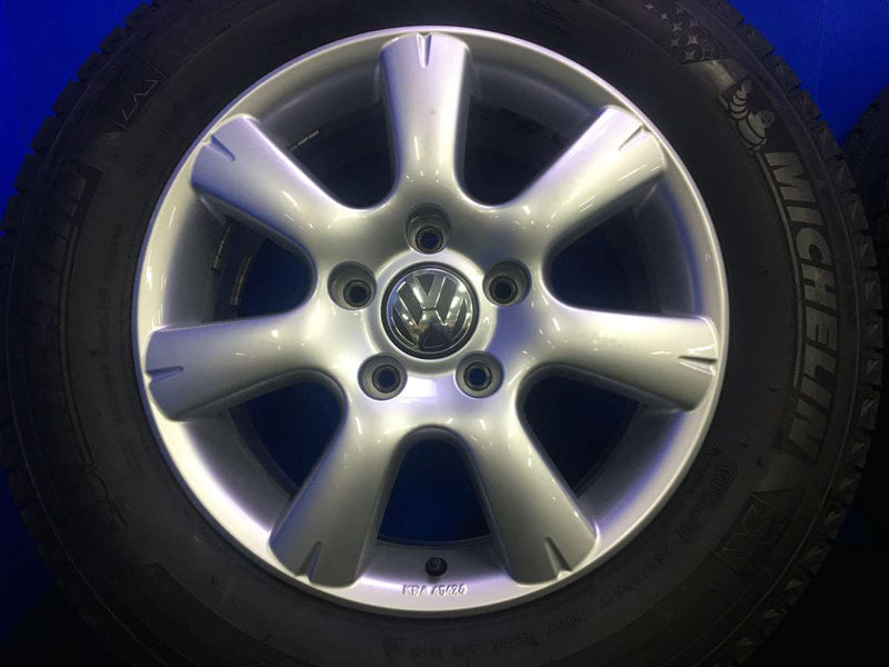 ミシュラン X-ICE XI3 235/65R17 /フォルクスワーゲン純正  17x7.5 55 130-5穴