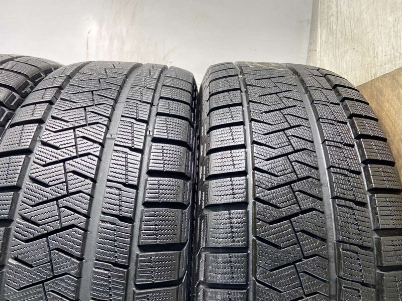 ピレリ アイスアシンメトリコ 225/45R17  /　  7.5J+52.5 112-5穴 4本