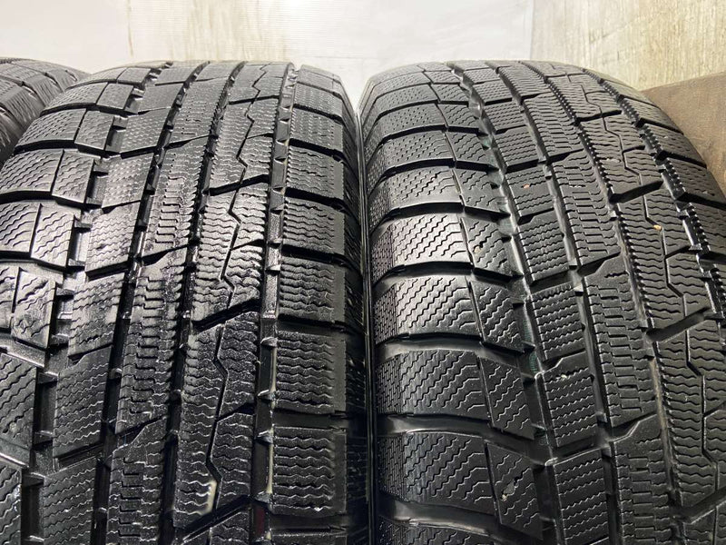 トーヨータイヤ ウィンタートランパス TX 225/65R17  4本