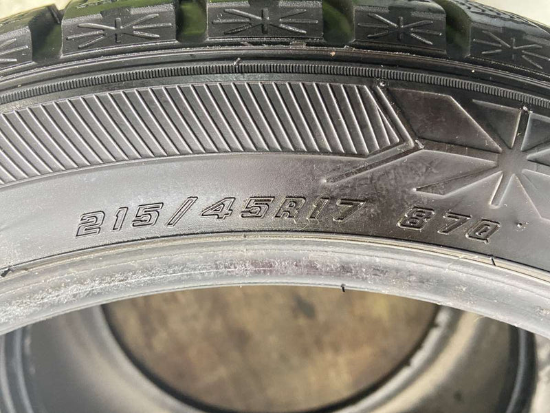 グッドイヤー アイスナビ 6 215/45R17  2本