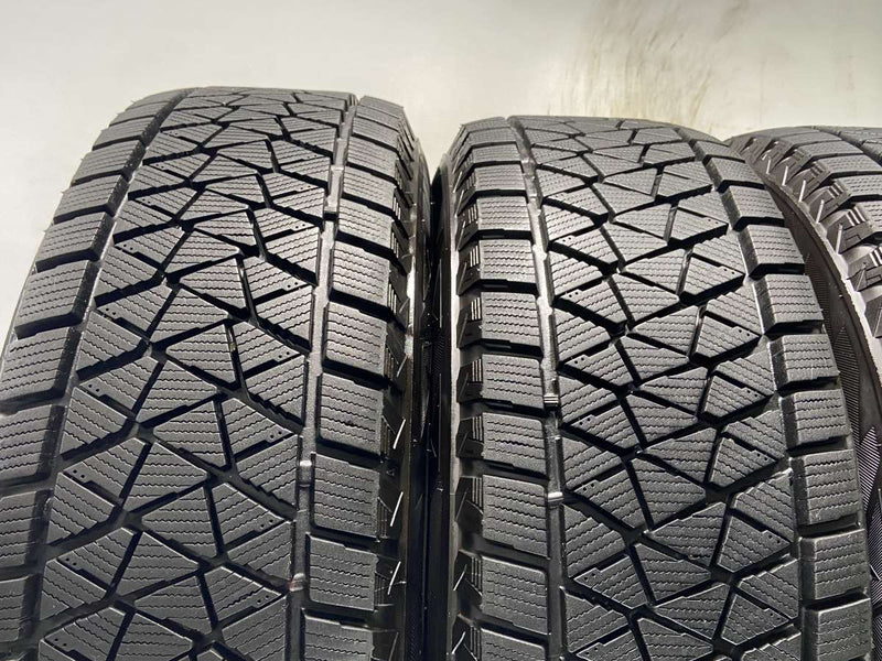 ブリヂストン ブリザック DM-V2 225/65R17  /　 TOPRUN 7.0J+38 114.3-5穴 4本