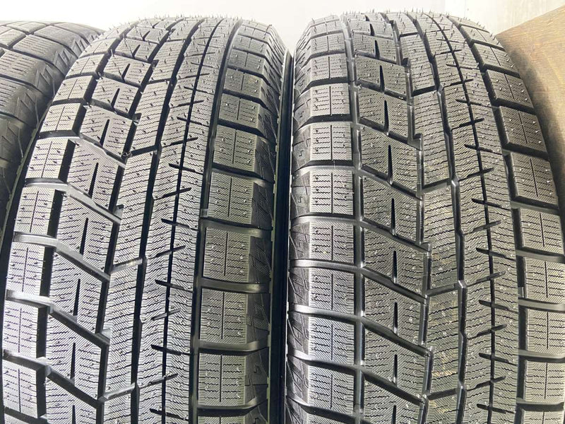 ヨコハマ アイスガード iG60 215/60R17  4本