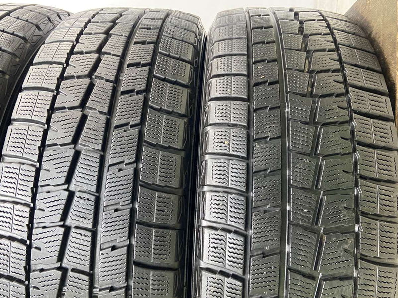 ダンロップ ウィンターマックス WM01 215/60R17  4本