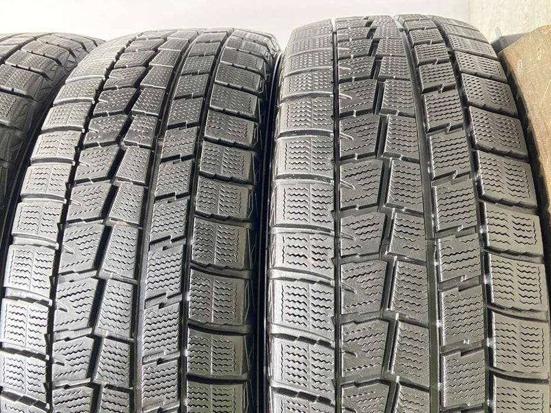 ダンロップ ウィンターマックス WM01 215/60R17  4本