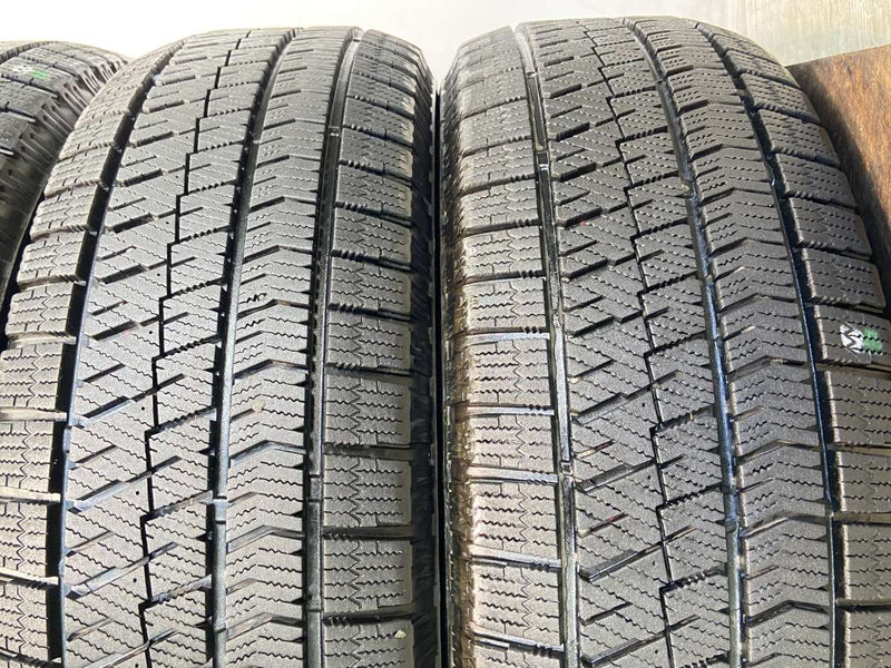 ブリヂストン ブリザック VRX2 225/60R17  4本