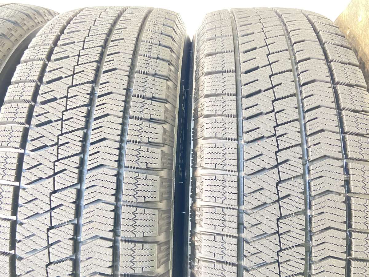 ブリヂストン ブリザック VRX 225/60R17・225/60R17 /トヨタ純正 6.5J+