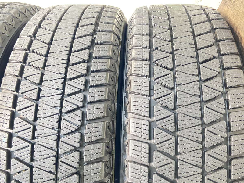ブリヂストン ブリザック DM-V3 225/65R17  4本