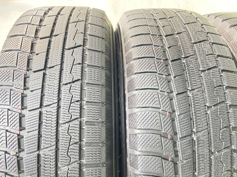 トーヨータイヤ ウィンタートランパス TX 235/65R18 / ZACK JP520 8.0J